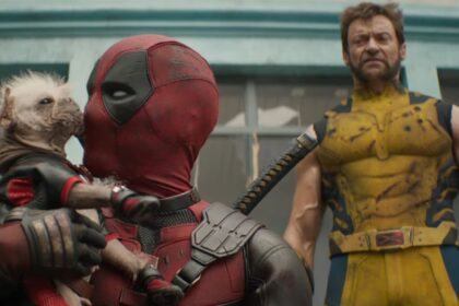 Deadpool e Wolverine in una scena con Dogpool