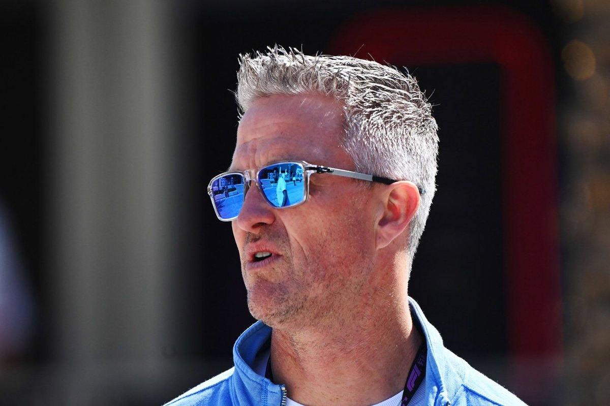 Ralf Schumacher: Dai Circuiti alla Vita Reale, Un Coming Out da Pole Position