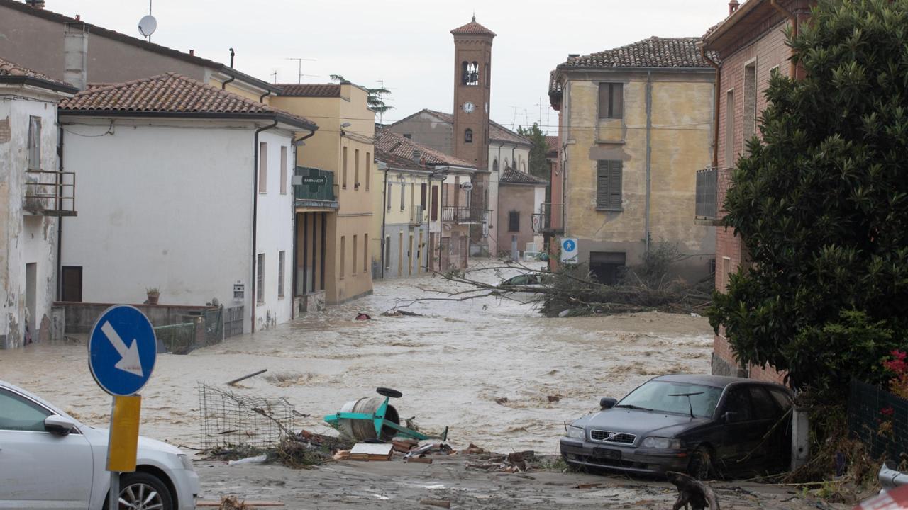 Alluvione in Emilia Romagna: una vittima e migliaia di sfollati