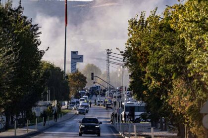 Attacco terroristico vicino ad Ankara: quattro morti e 14 feriti, uccisi due attentatori